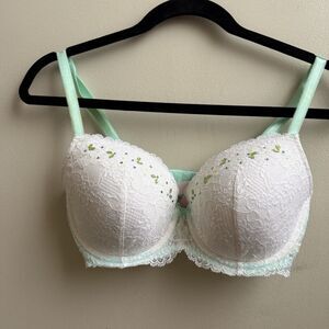Victoria's Secret Dream Angels Bling Lace White & Green Push Up Bra 34DD